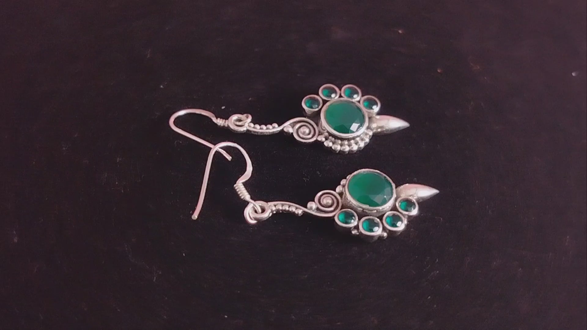1079-A4 Green Onyx