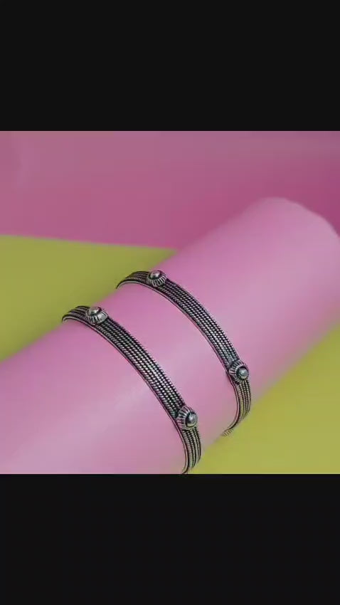 1 Pair (Set of 2)