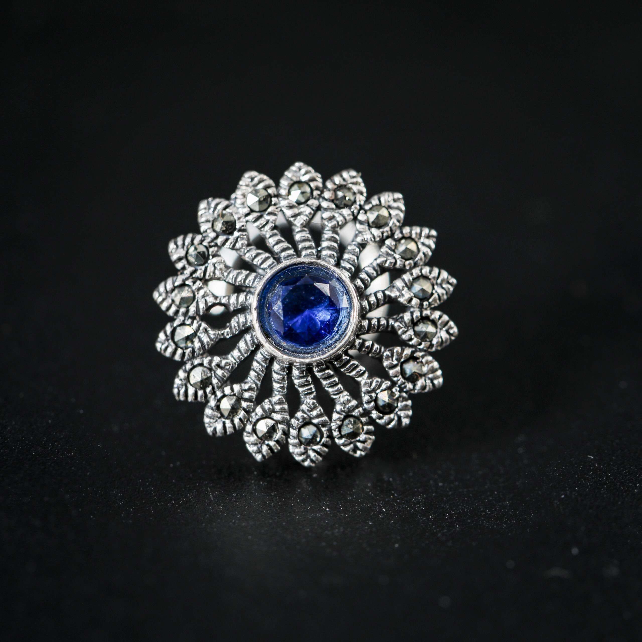 92.5 STERLING SILVER SAPPHIRE WITH MARACASITE STONE WIRE NOSE PIN FOR GIRLS AND WOMENS - Image 4