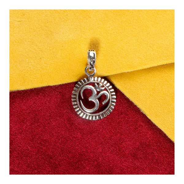 Silver 925 Sterling Silver OM PENDENT LOCKET OM IN SMALL SIZE UNISEX PENDENT LOCKET  for Good Health and Wealth