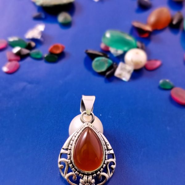 CARLINEAN HEART SHAPE ZALI AND RAWA WORK PENDANT IN 925 STERLING SILVER