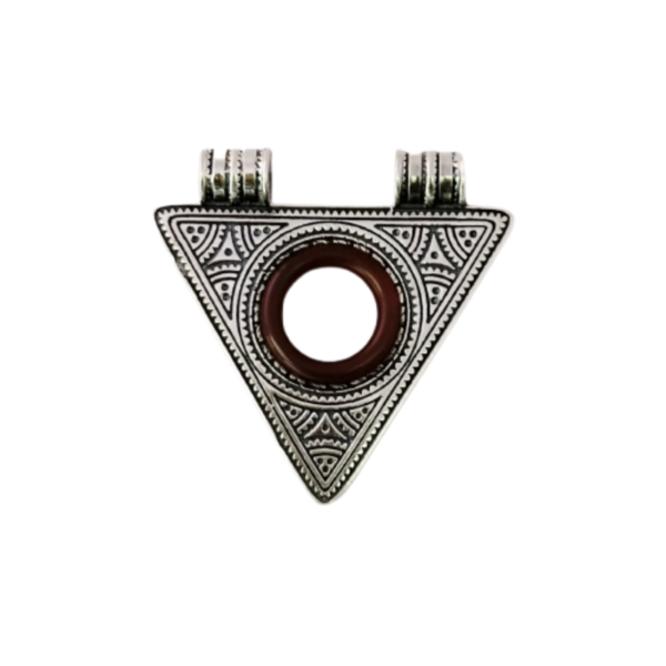 TUAREG STYLE TRIANGLE SHAPE WITH RED ONYX STONE IN 925 STERLING SILVER